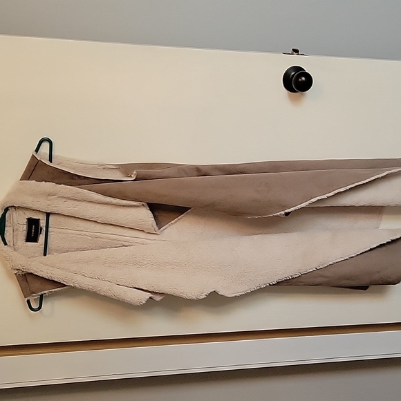 Le Chateau Vest - Picture 4 of 6